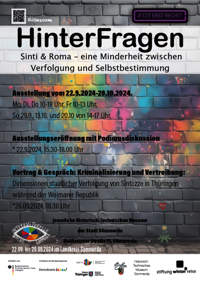 Plakat der Ausstellung "Sinti & Roma – eine Minderheit zwischen Verfolgung und Selbstbestimmung" vom 22.09. bis 20.10.2024 im Historisch-Technischen Museum Sömmerda im Rahmen der "Interkulturellen Wochen 2024".