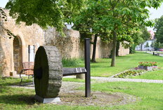 Waidstein an der Stadtmauer