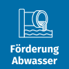 rechteckiges blaues Icon mit der weißen Aufschrift Förderung Abwasser und ein Abwasserrohr 